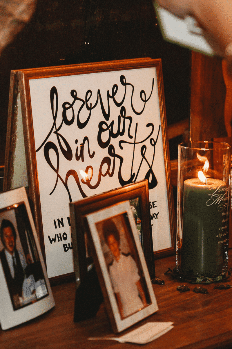 DIY Memorial Wedding Sign