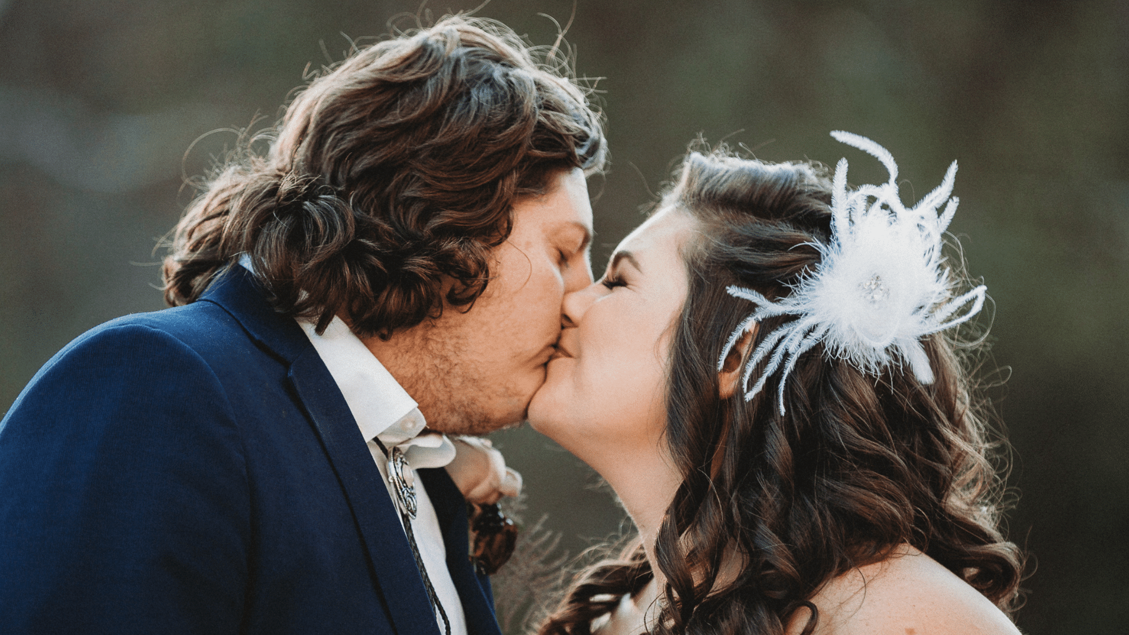 DIY Feather Wedding Hair Clip